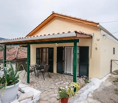 Christos Appartments Lazarata