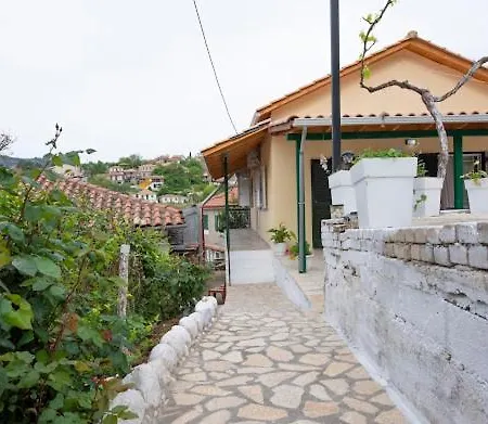 Christos Appartments Holiday home Lazarata