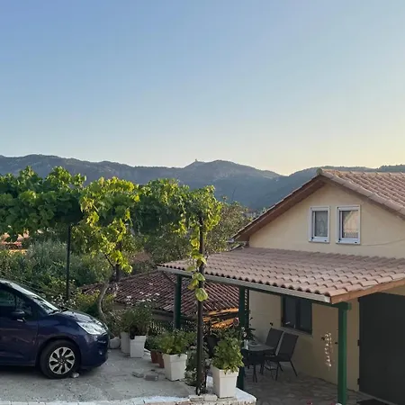 Basil & Sunrise Feriehus