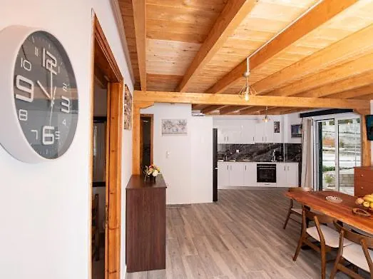 Basil & Sunrise * Lazaráta